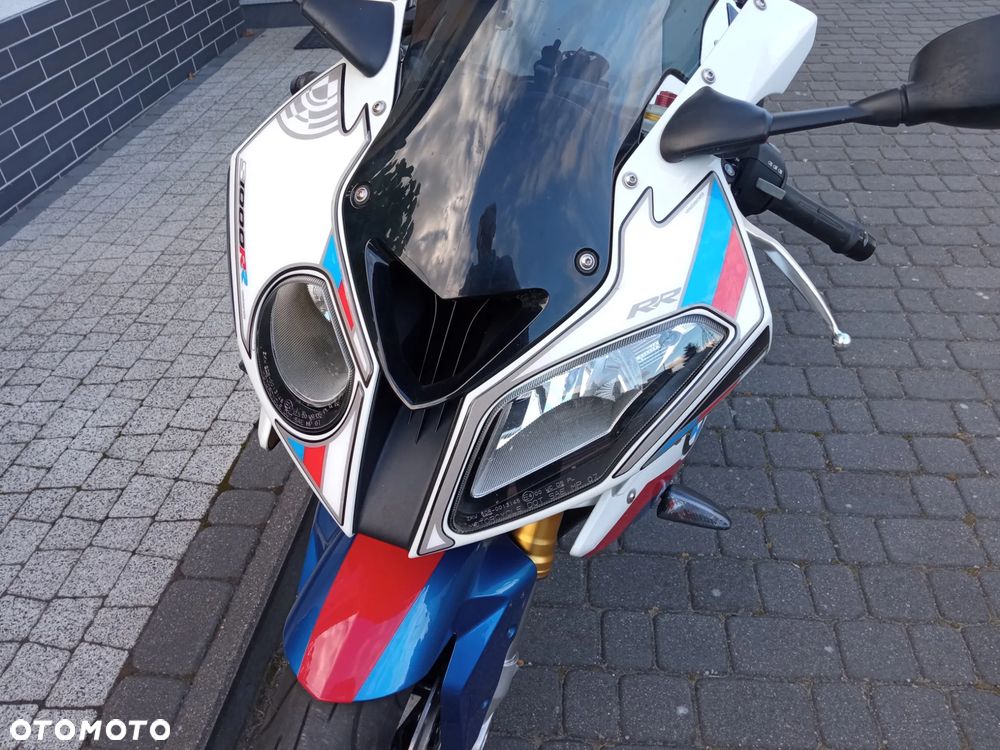 BMW S - 32