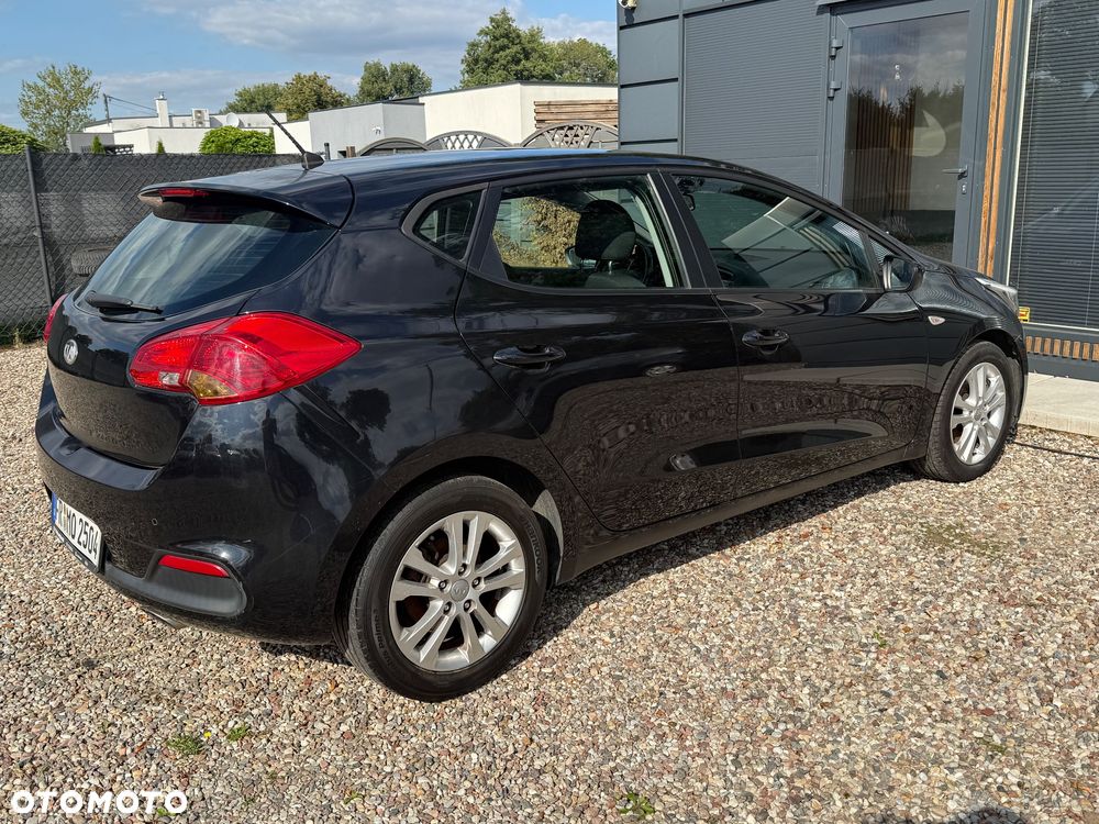 Kia Ceed Cee'd 1.4 Comfort - 11