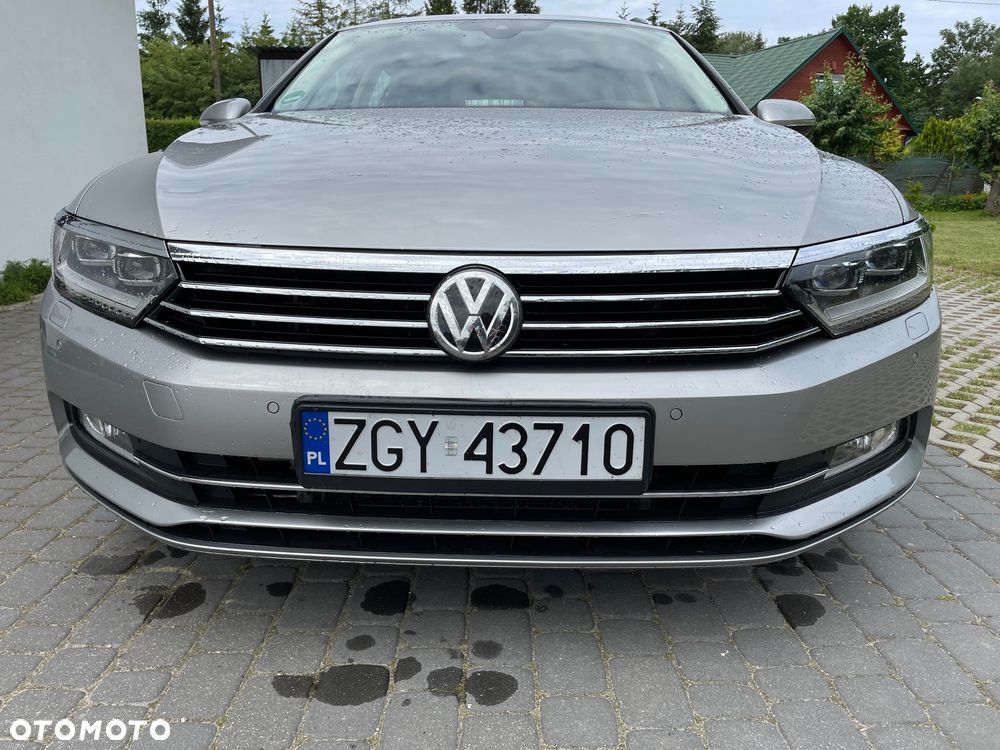 Volkswagen Passat 2.0 TDI SCR (BlueMotion Technology) DSG Comfortline - 12