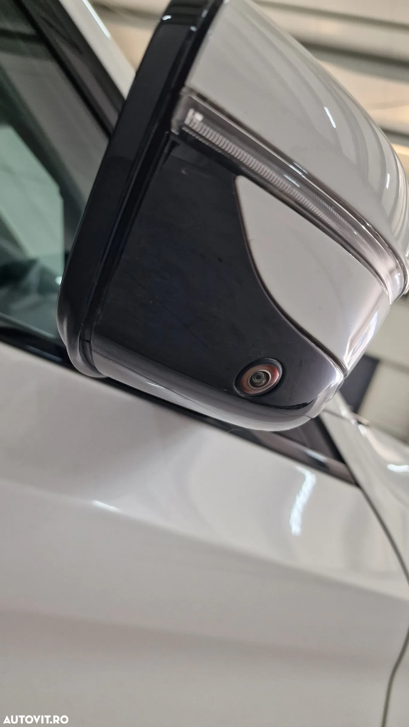 BMW Seria 5 540i xDrive Touring Aut. Sport Line - 27