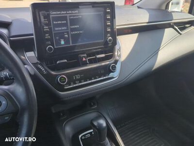 Toyota Corolla - 8