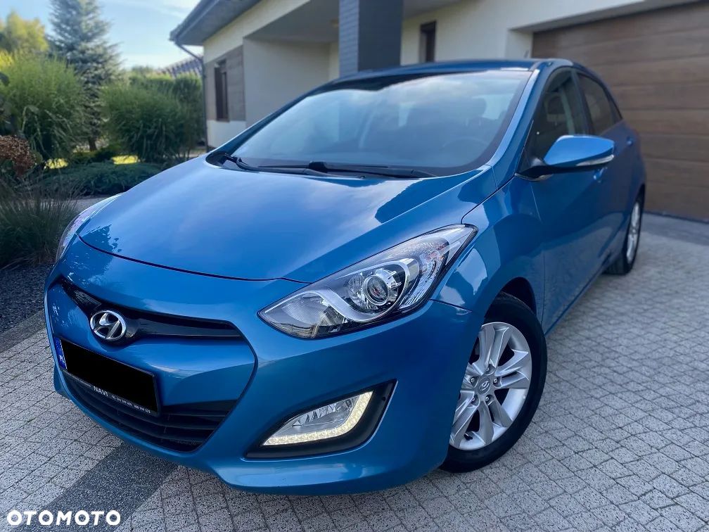 Hyundai i30 1.6 GDI BlueDrive Classic + DCT - 1