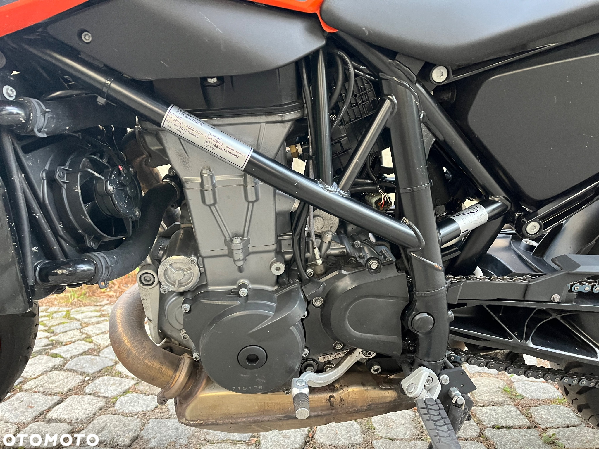 KTM Duke - 18