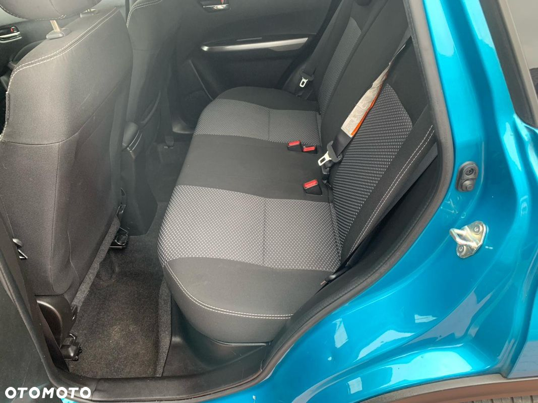 Suzuki Vitara 1.0 Boosterjet Premium 2WD - 21