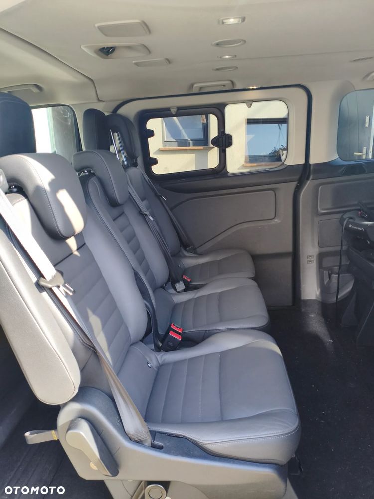 Ford Tourneo Custom 2.0 EcoBlue L1 Titanium - 7