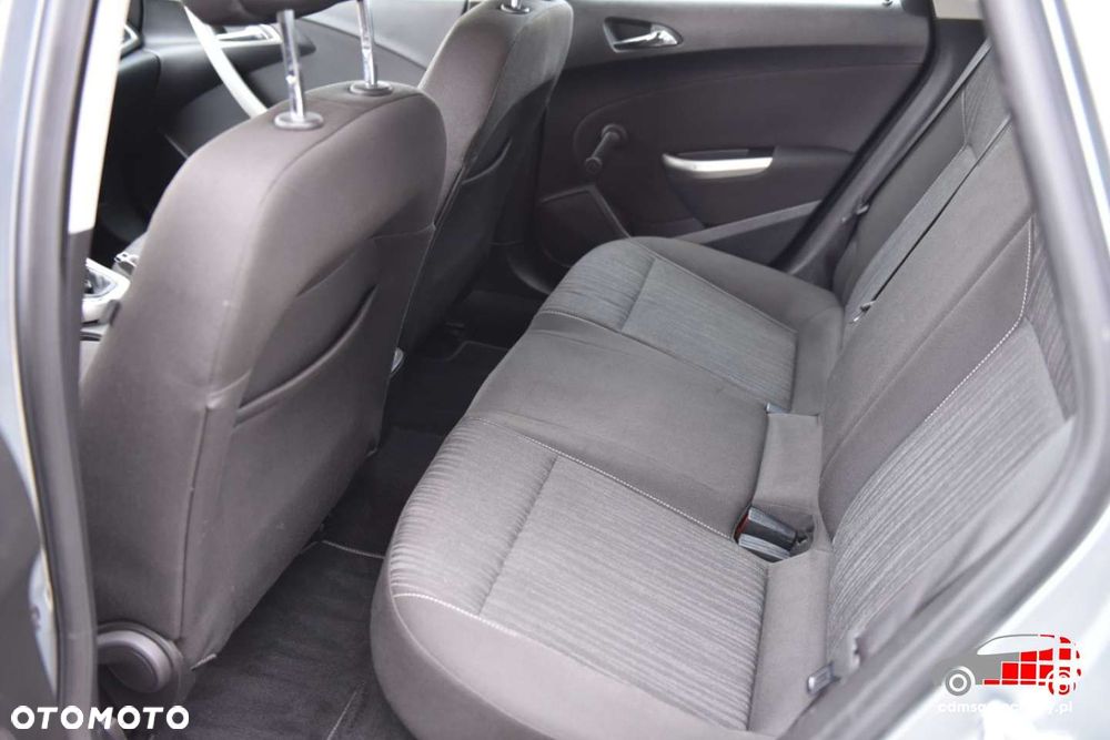 Opel Astra - 18