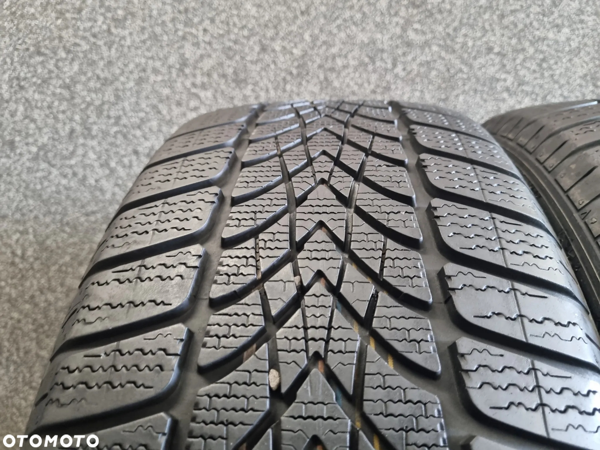 Opony Zimowe Dunlop SpWinter Sport 4D 235/55/19 101V 2szt. - 2