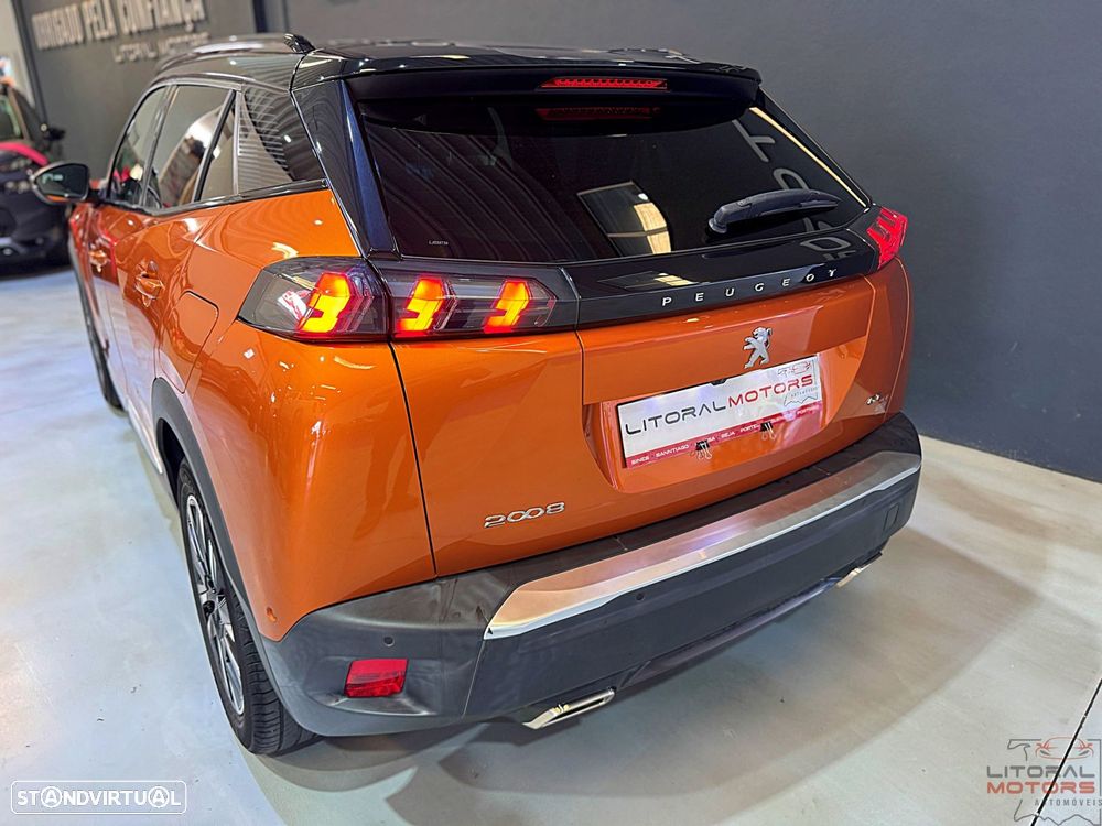 Peugeot 2008 PureTech 155 EAT8 GT Pack - 10