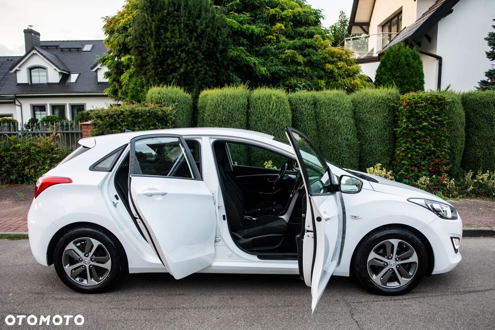 Hyundai i30 1.4 Style - 8