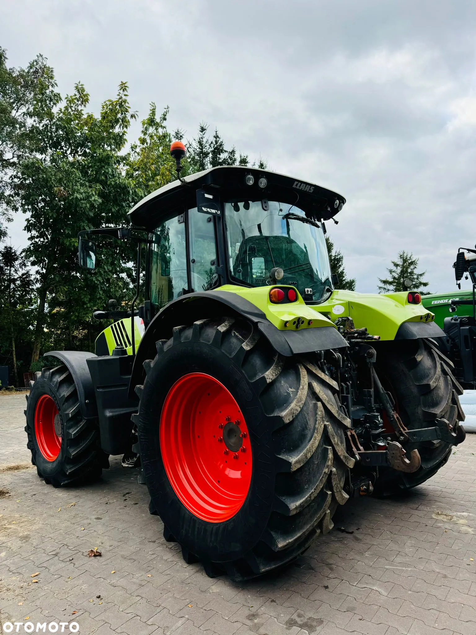 Claas Arion 650 - 4