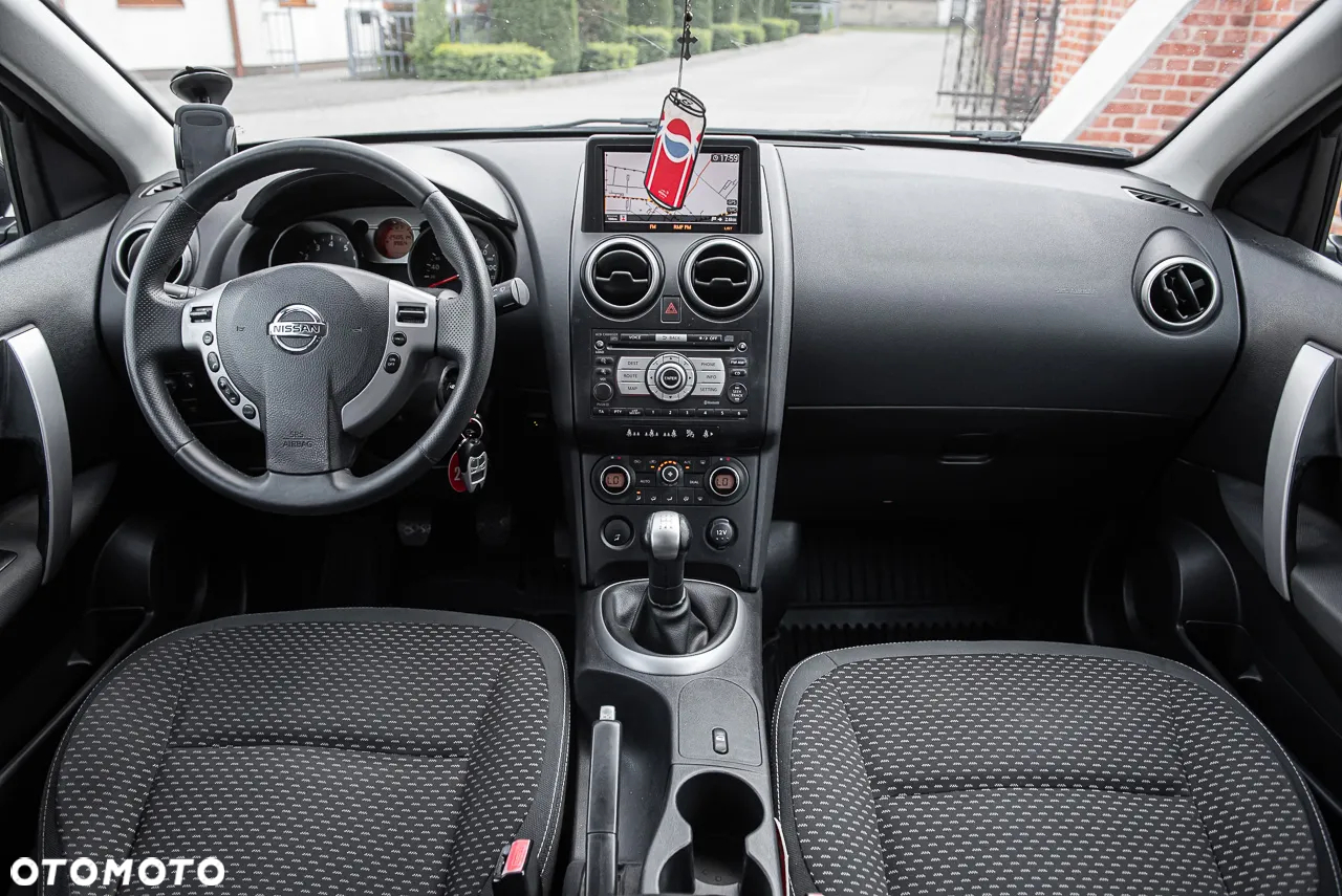 Nissan Qashqai - 26