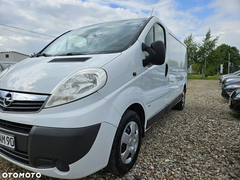 Opel Vivaro - 17