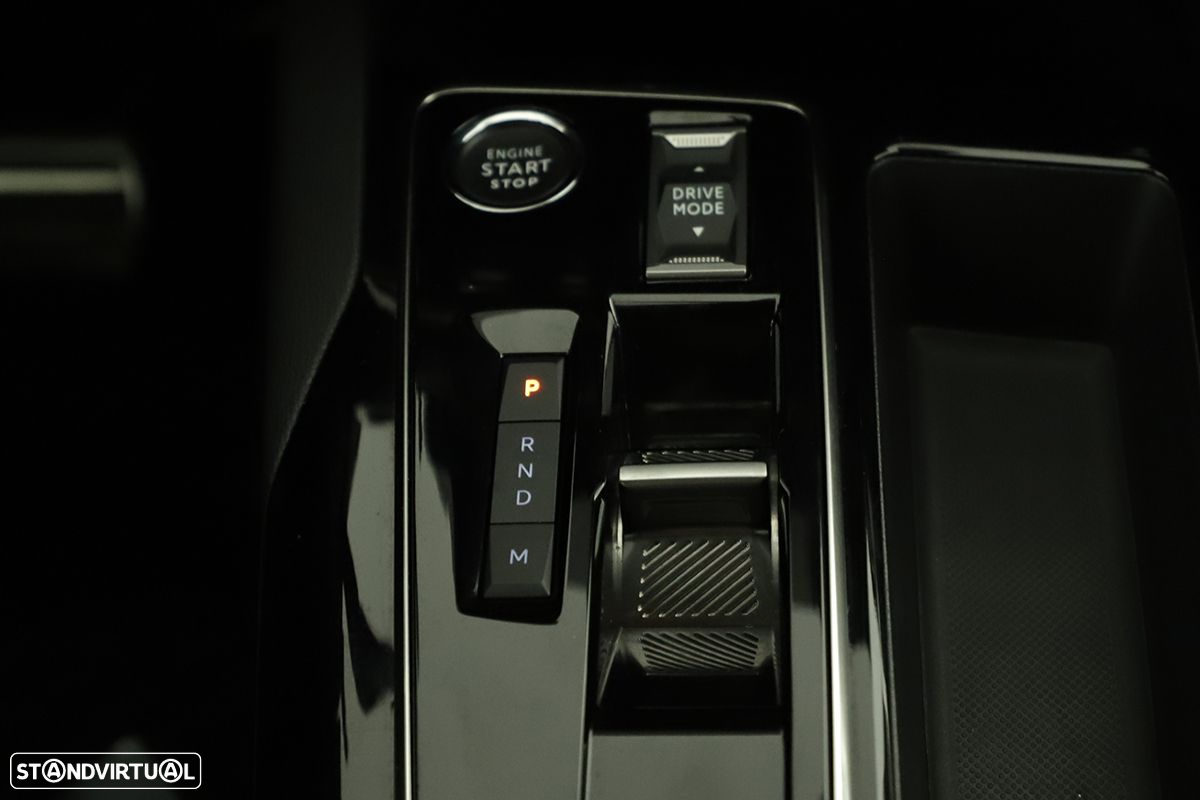 Peugeot 3008 1.2 PureTech GT EAT8 - 14