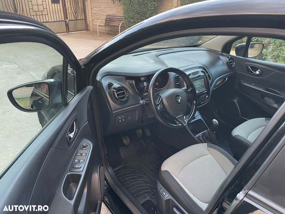Renault Captur - 16