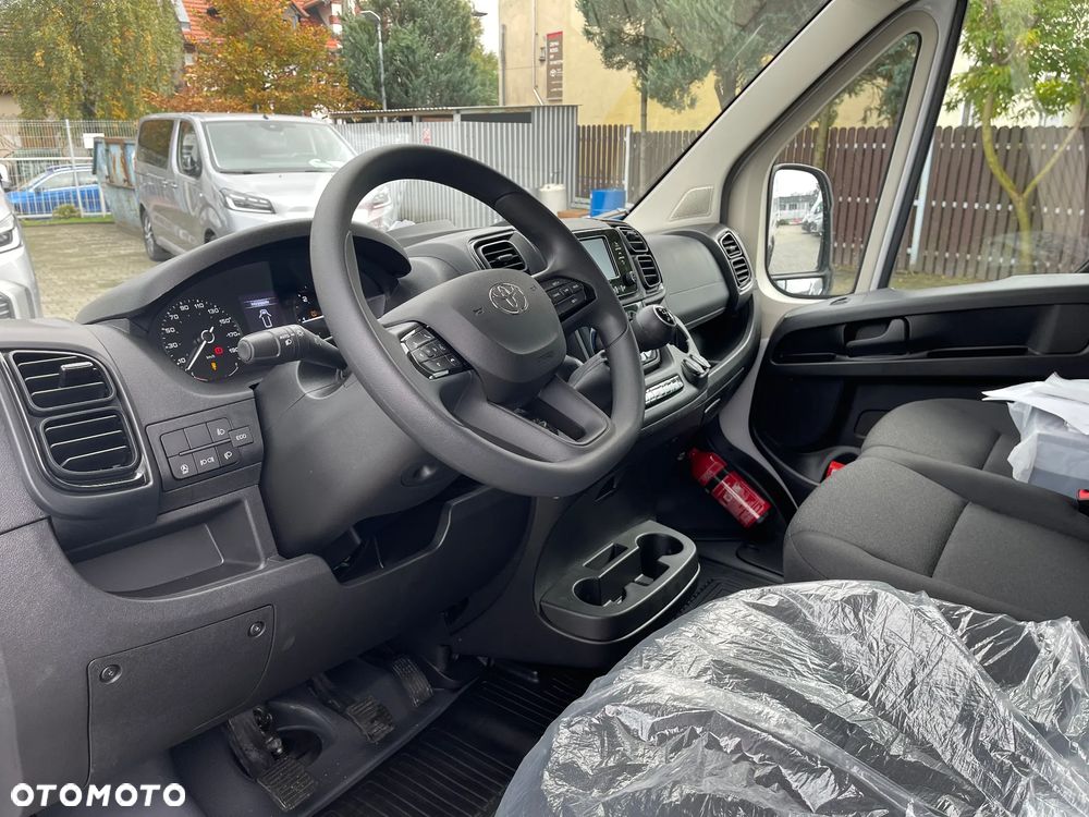 Toyota Proace Max - 13