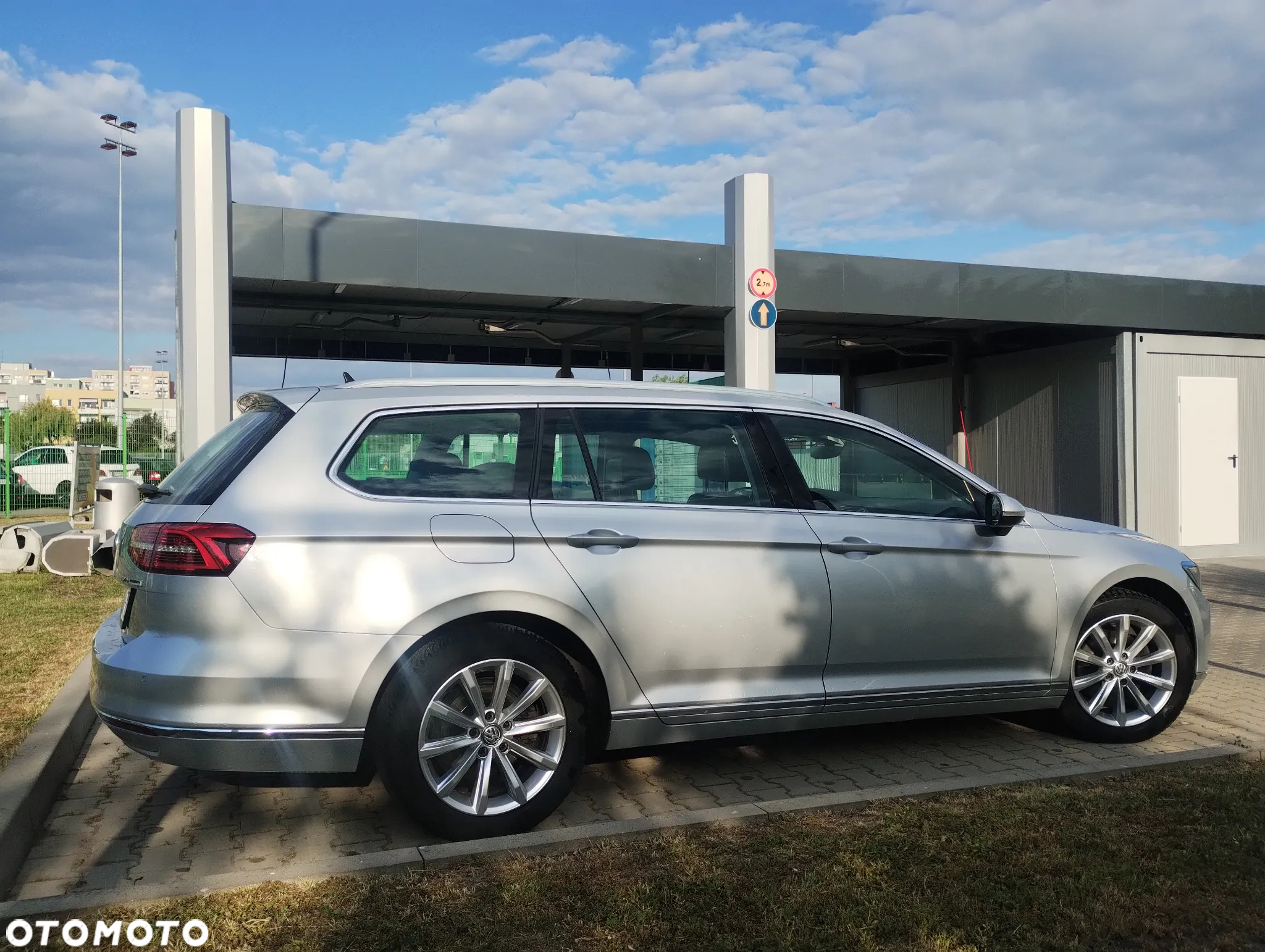 Volkswagen Passat 2.0 TDI BMT Highline DSG - 4