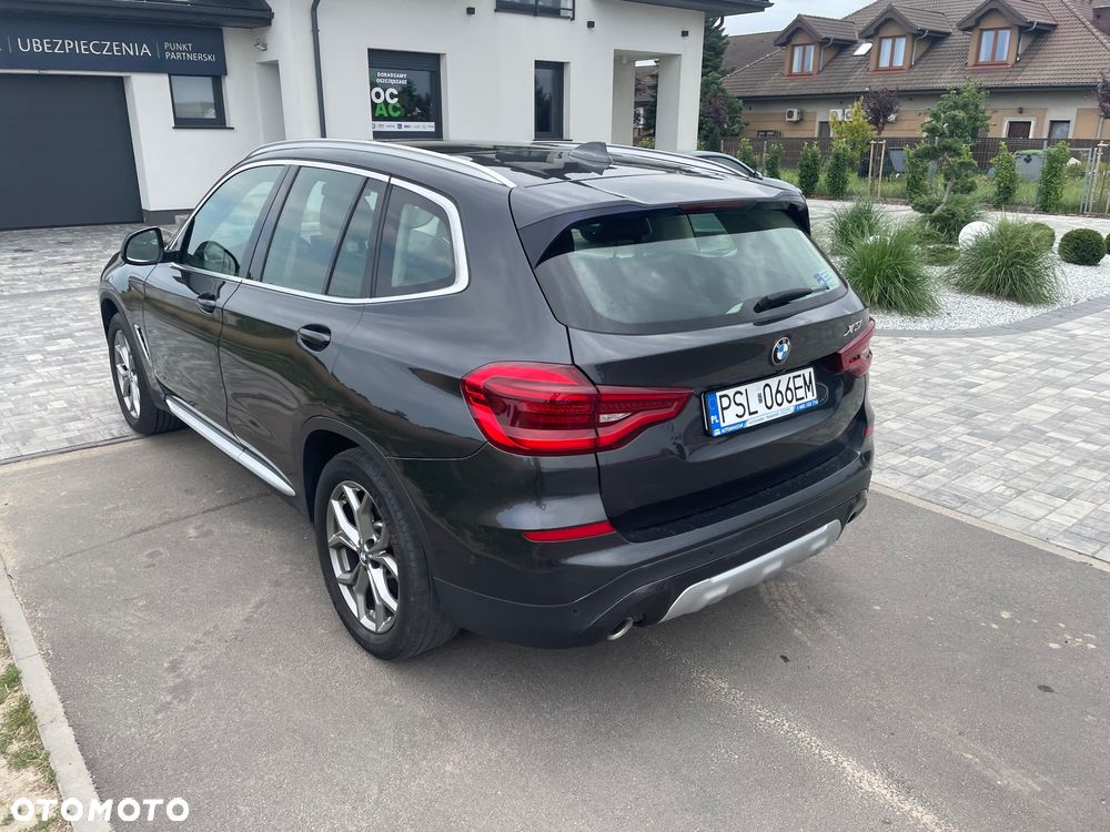 BMW X3 xDrive20d M Sport Edition - 4