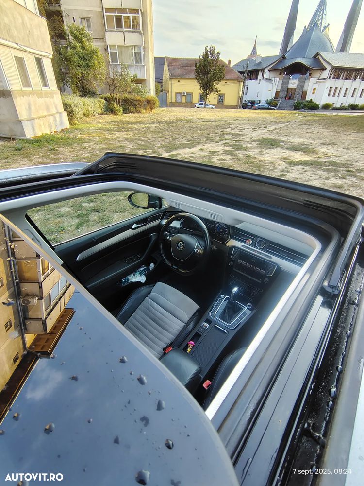 Volkswagen Passat Variant 2.0 TSI DSG 4Motion Highline - 5