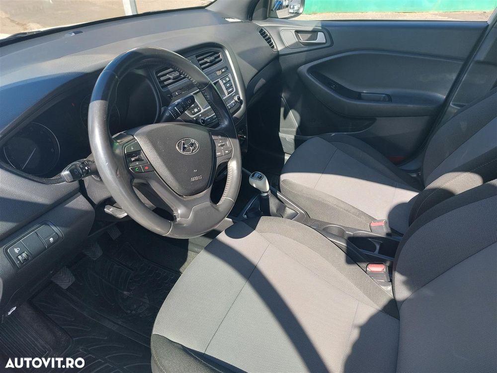 Hyundai i20 - 9