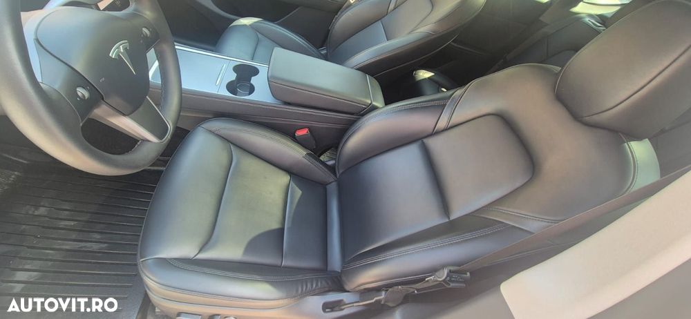 Tesla Model Y Performance - 7