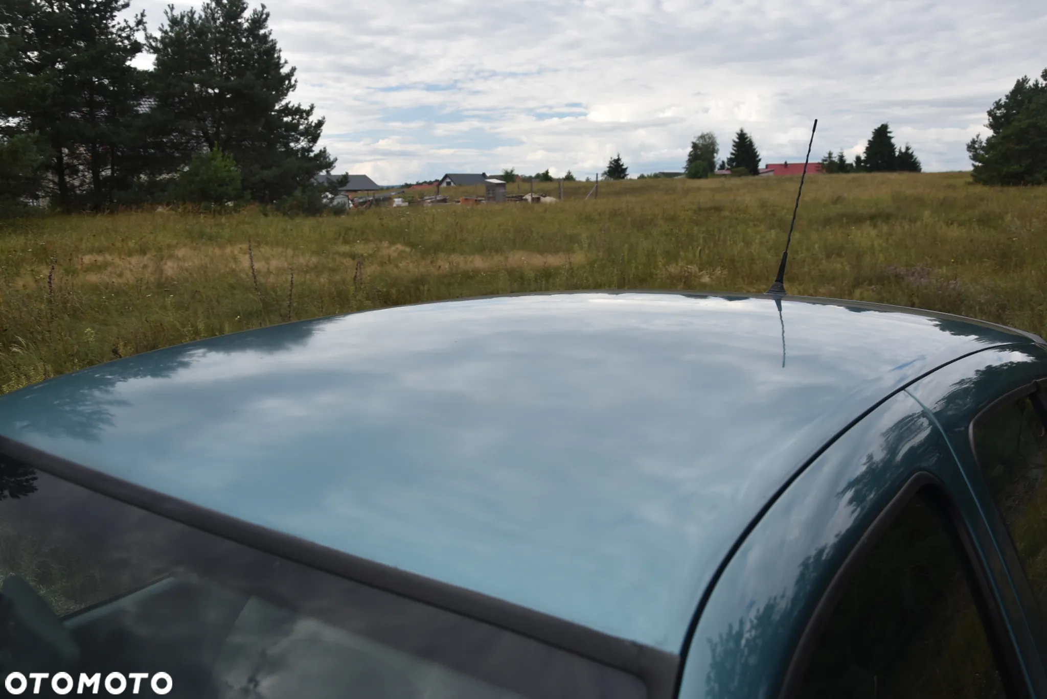 Renault Clio 1.2 16V 75 Collection - 10