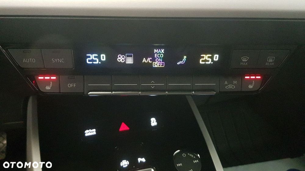 Audi Q4 e-tron - 24