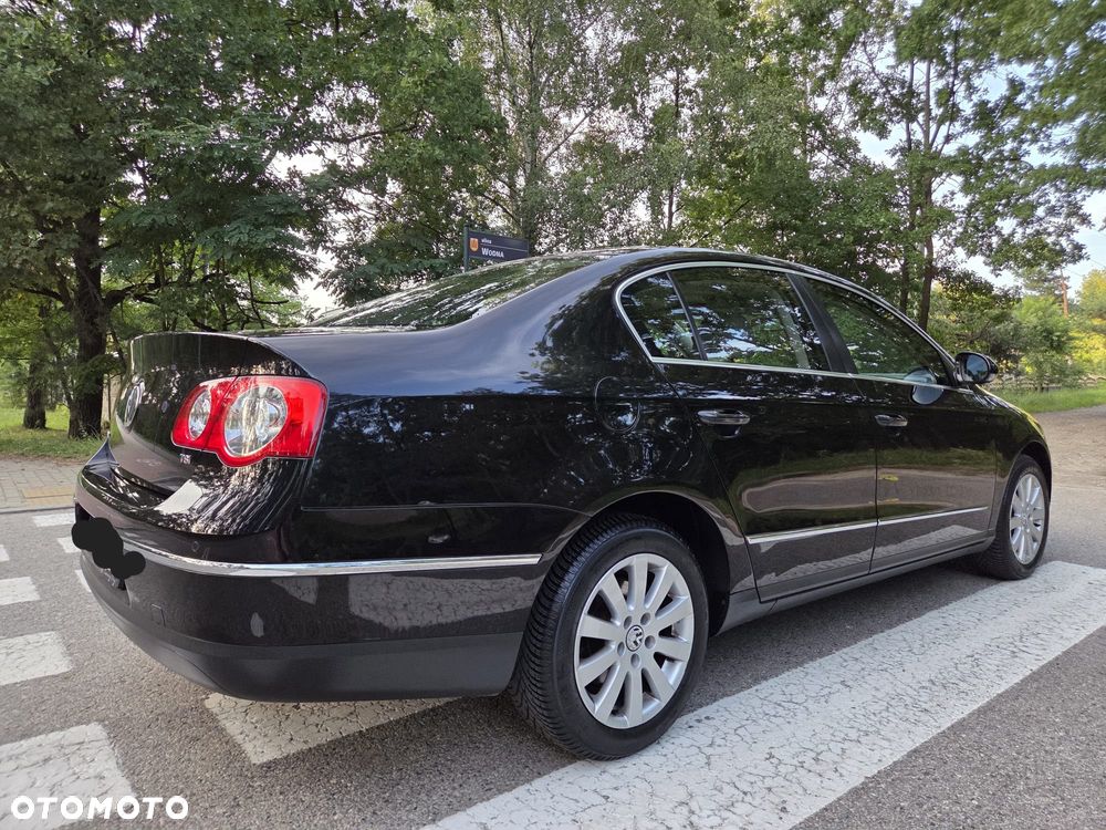 Volkswagen Passat 1.8 TSI Comfortline - 6