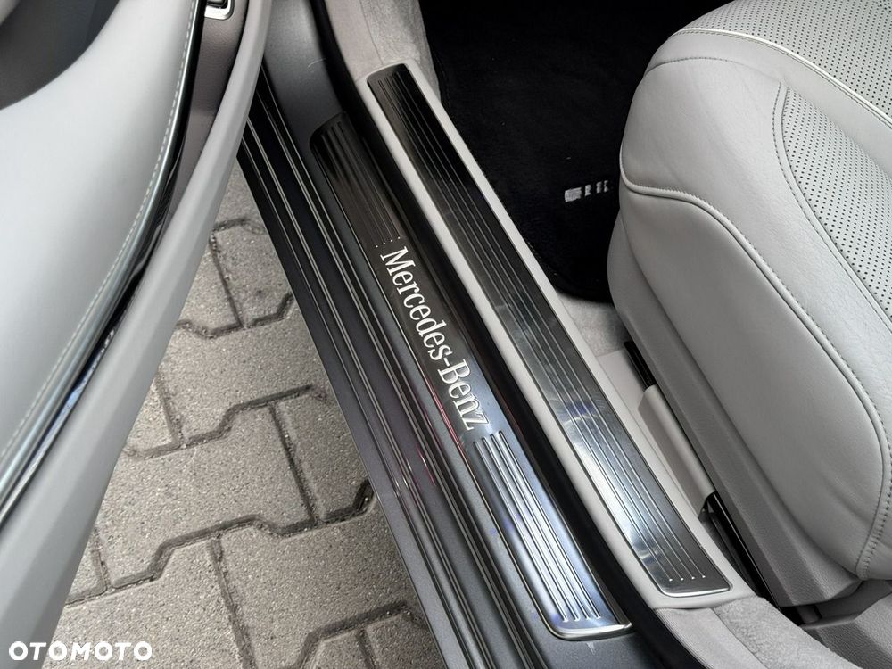 Mercedes-Benz Klasa S 500 L 4Matic 7G-TRONIC - 36