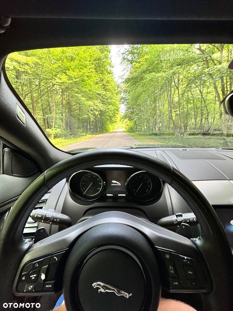 Jaguar F-Type Standard - 23