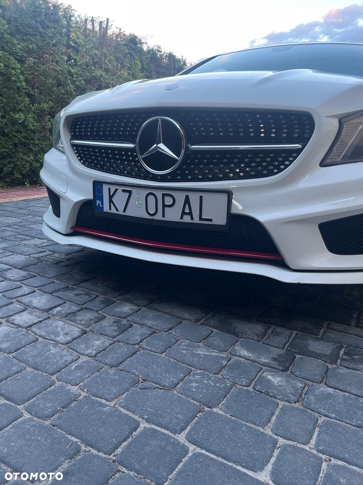 Mercedes-Benz CLA 250 4-Matic - 14