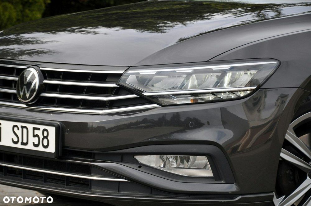 Volkswagen Passat Variant - 12