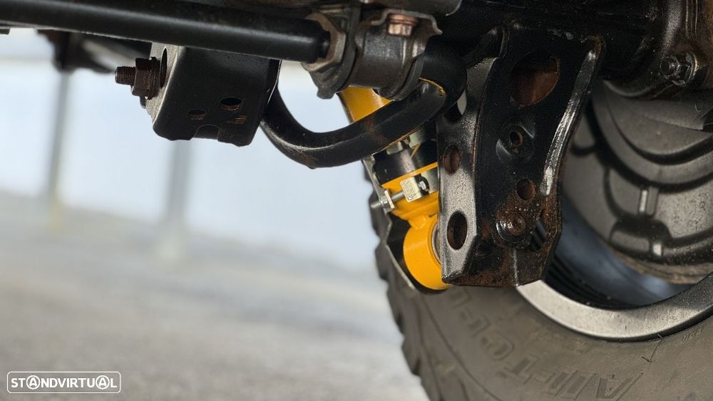 Toyota Land Cruiser VDJ 200 V8 4.5 D-4D - 23