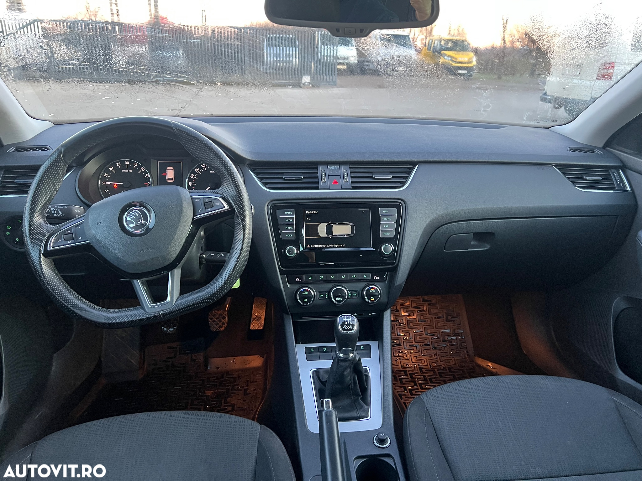 Skoda Octavia 2.0 TDI (Green tec) 4x4 Ambition - 7
