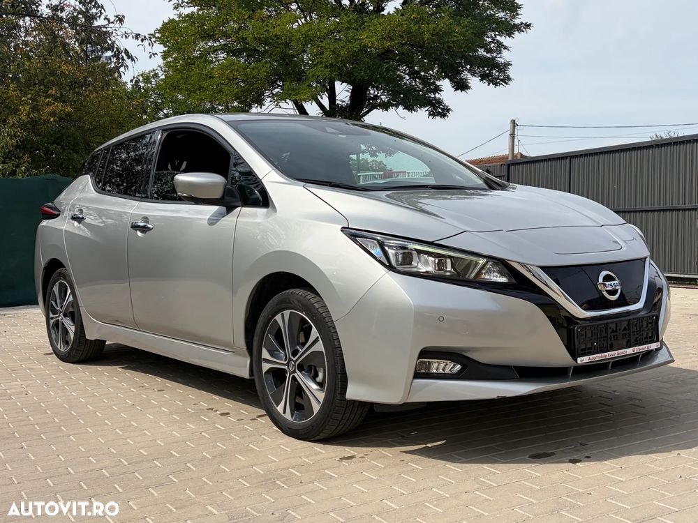 Nissan LEAF 62 kWh e+ N-Connecta - 16