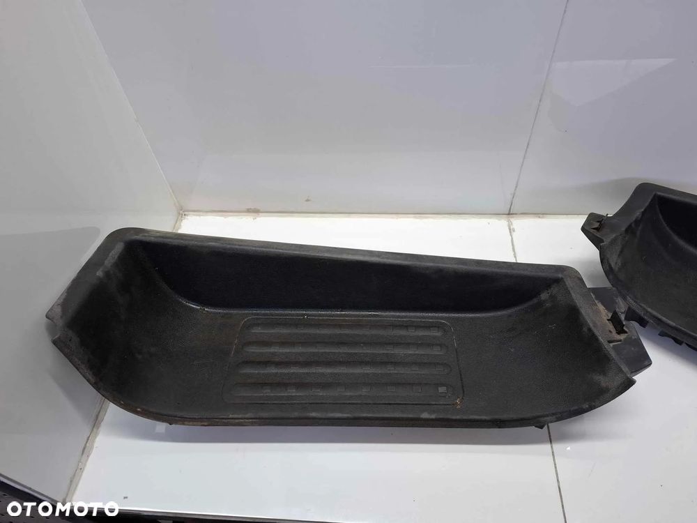 STOPIEŃ PRÓG PRAWY LEWY VW T5 TRANSPORTER CARAVELLE PRZEDNI - 2