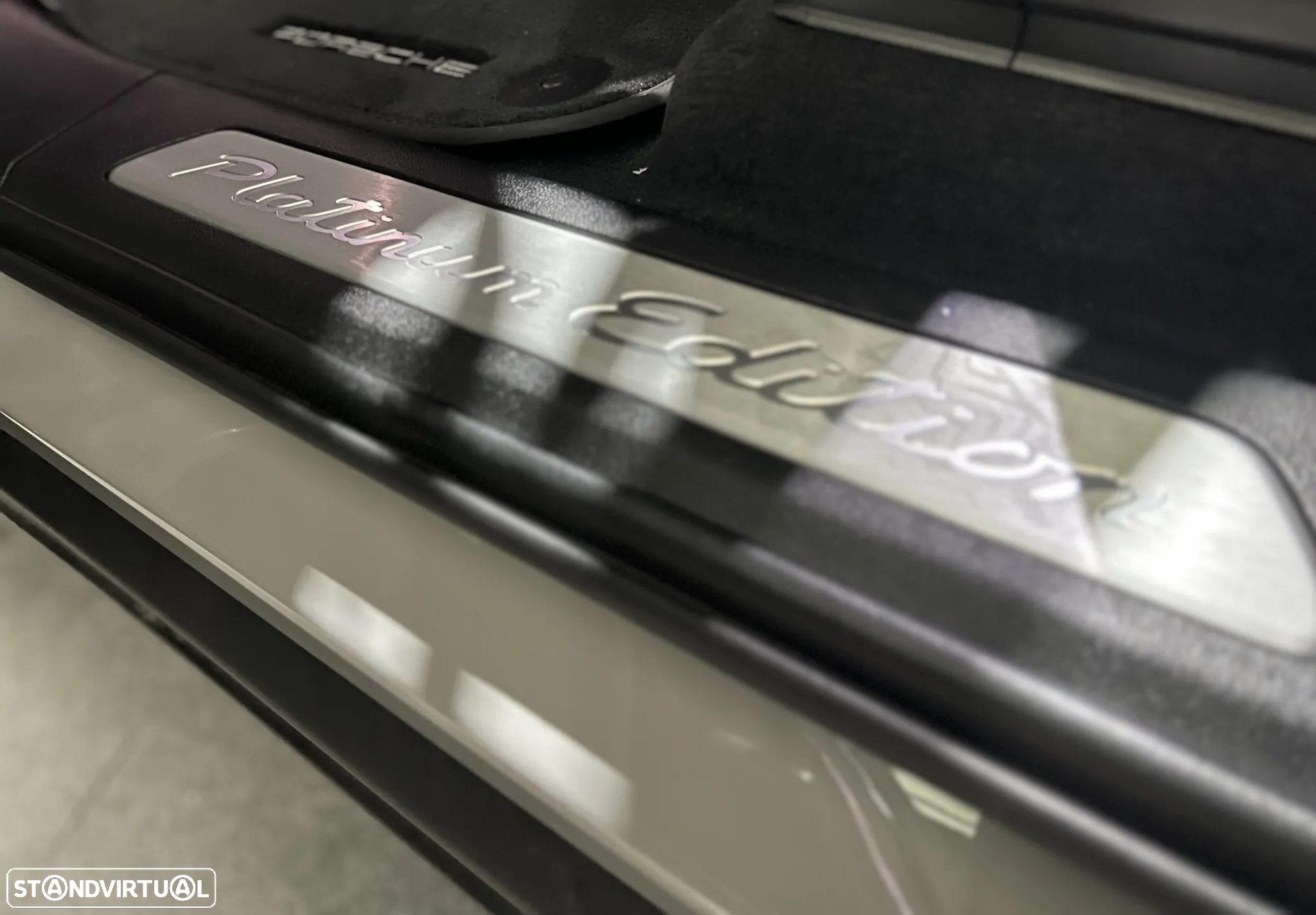 Porsche Cayenne E-Hybrid Platinum Edition - 10