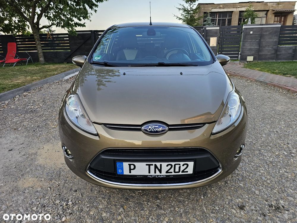 Ford Fiesta 1.6 Ti-VCT Titanium - 24