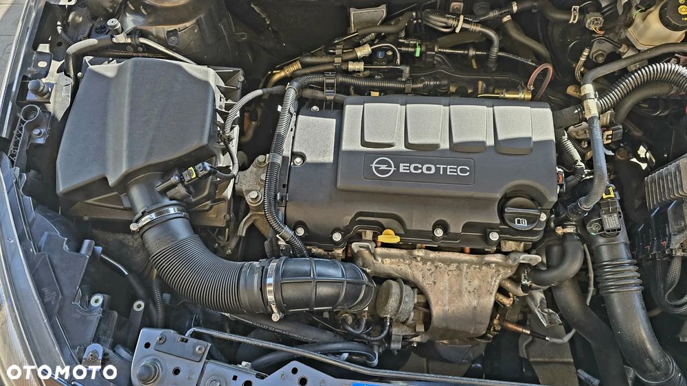 Opel Astra 1.4 Turbo ecoFLEX Start/Stop Innovation - 21
