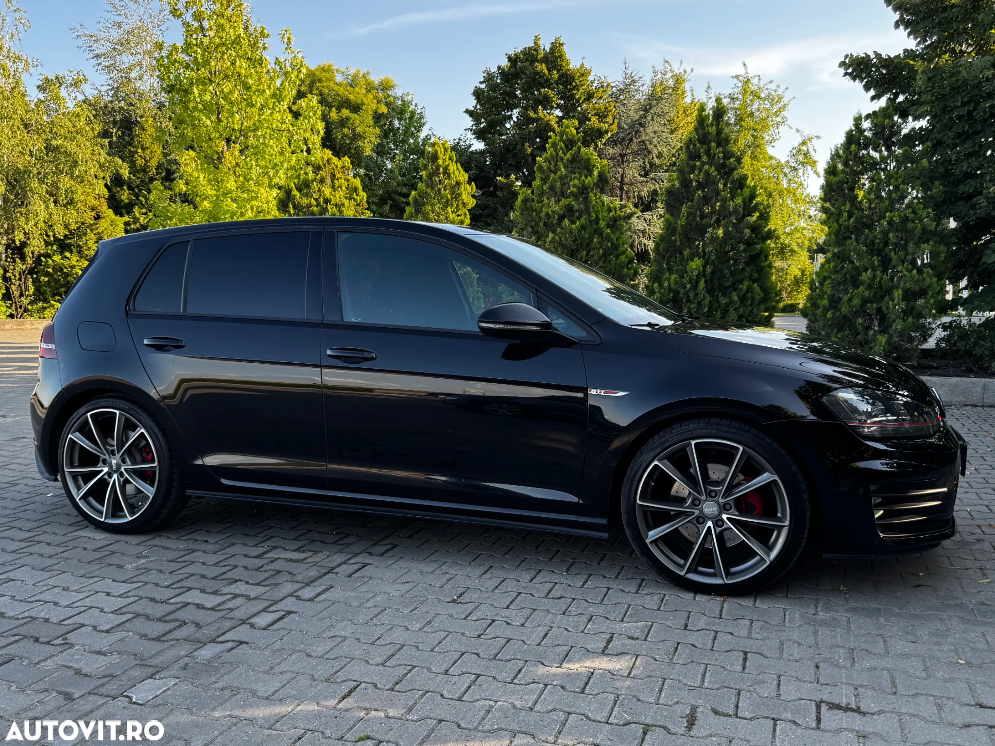 Volkswagen Golf 2.0 TSI BMT DSG GTI - 6