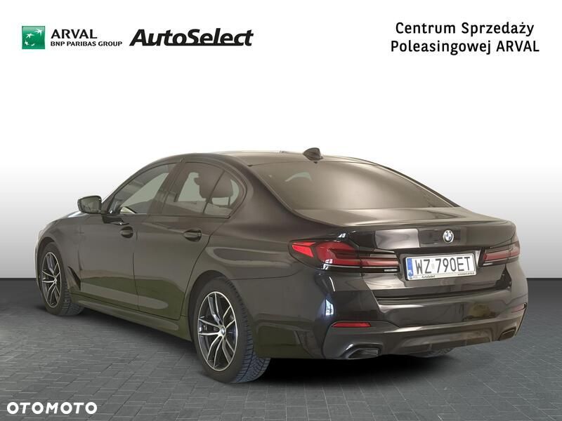 BMW Seria 5 520d xDrive MHEV M Sport sport - 3