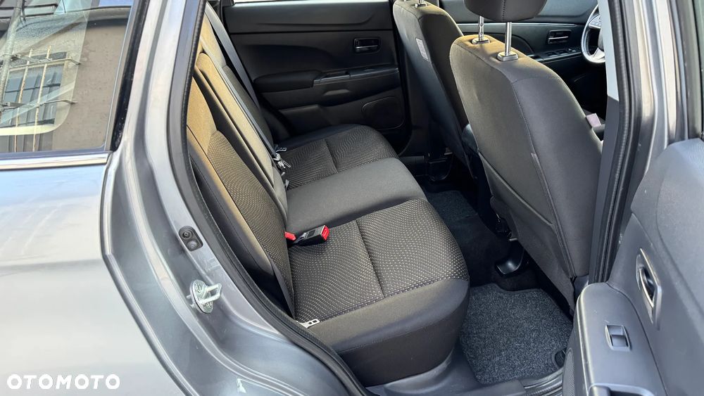 Mitsubishi ASX 1.6 Intense - 34