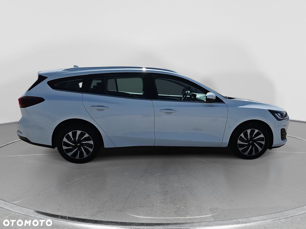 Ford Focus 1.5 TDCi Titanium PowerShift - 4