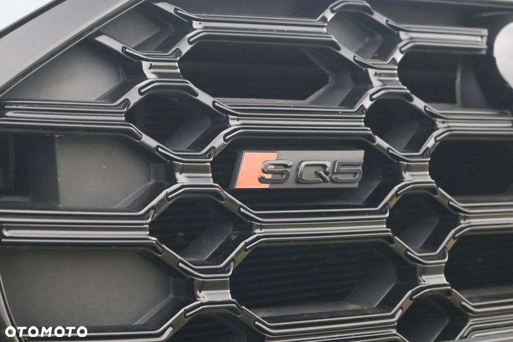 Audi SQ5 - 25
