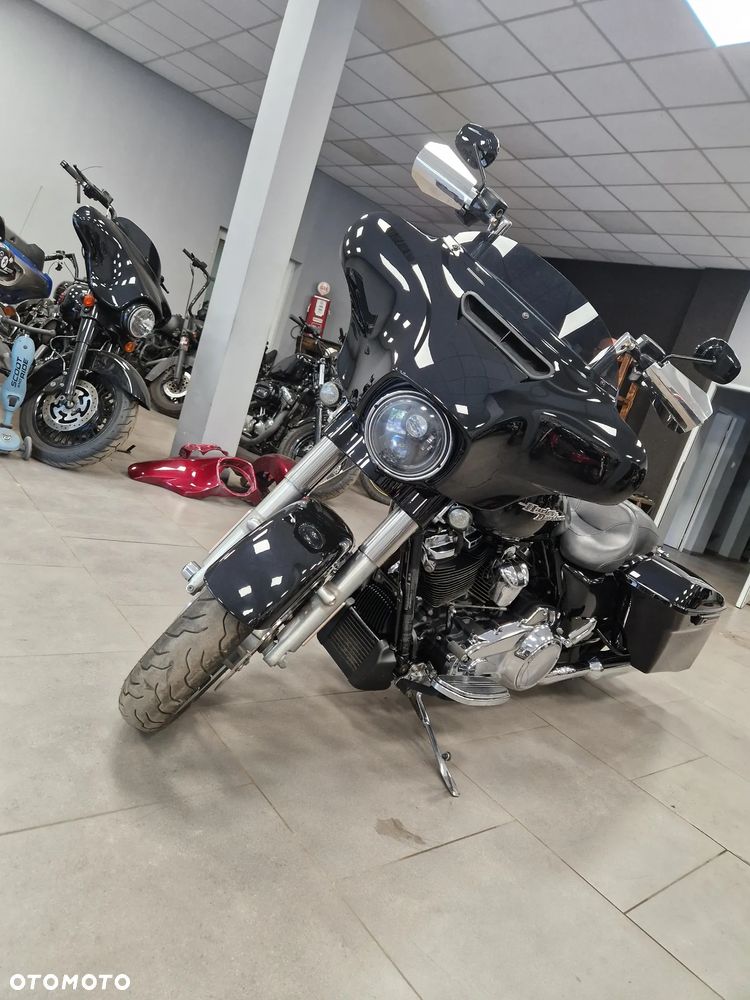 Harley-Davidson FLHXS Special - 4