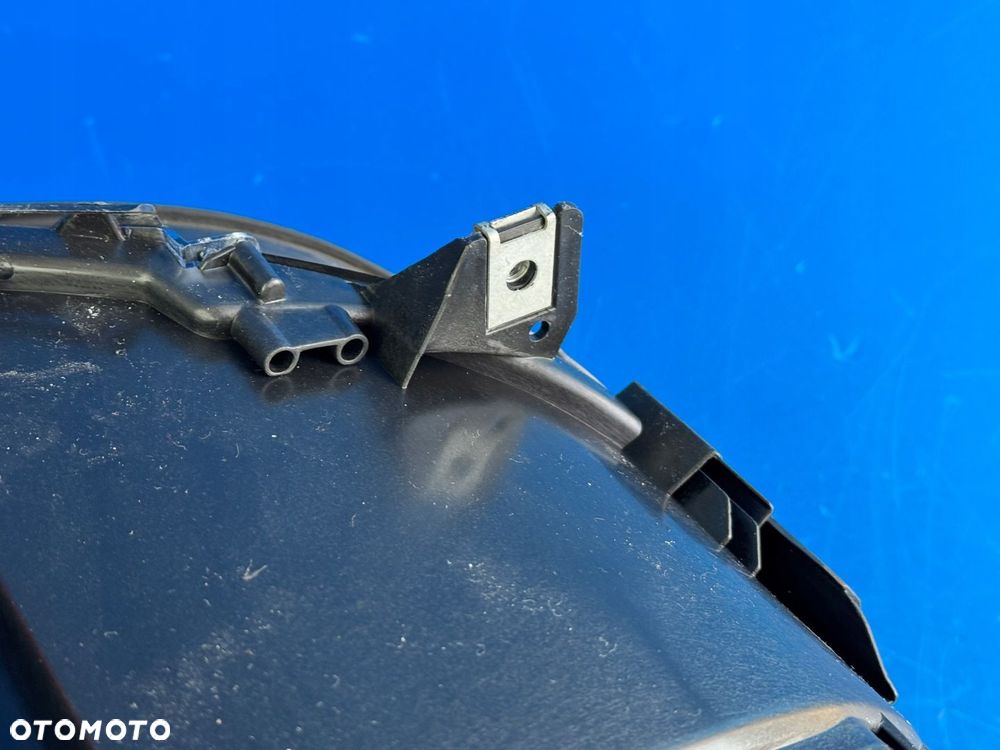 LEWY BI XENON DYNAMIC BMW F01 F02 USA BDB - 11