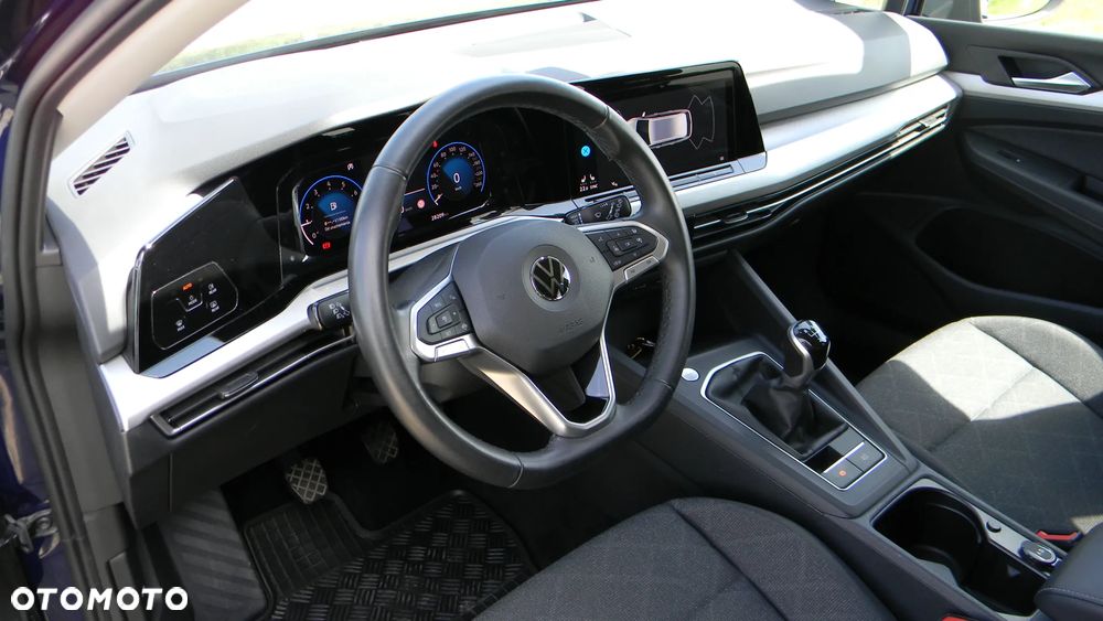 Volkswagen Golf 1.5 TSI OPF Active - 10