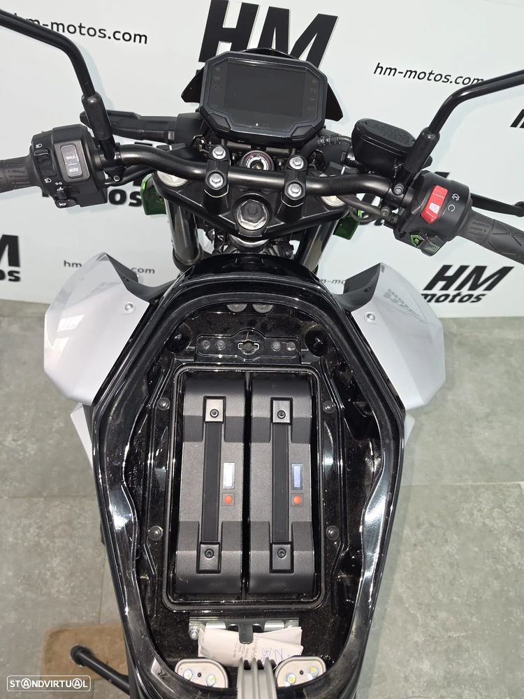 Kawasaki Z ZE1 WITH CHARGER - 24 MESES DE GARANTIA - 8