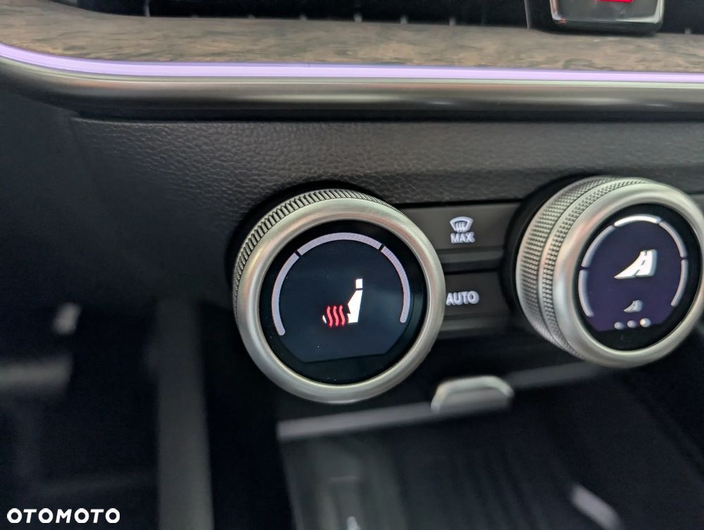 Skoda Superb 2.0 TDI SCR 4x4 L&K DSG - 18