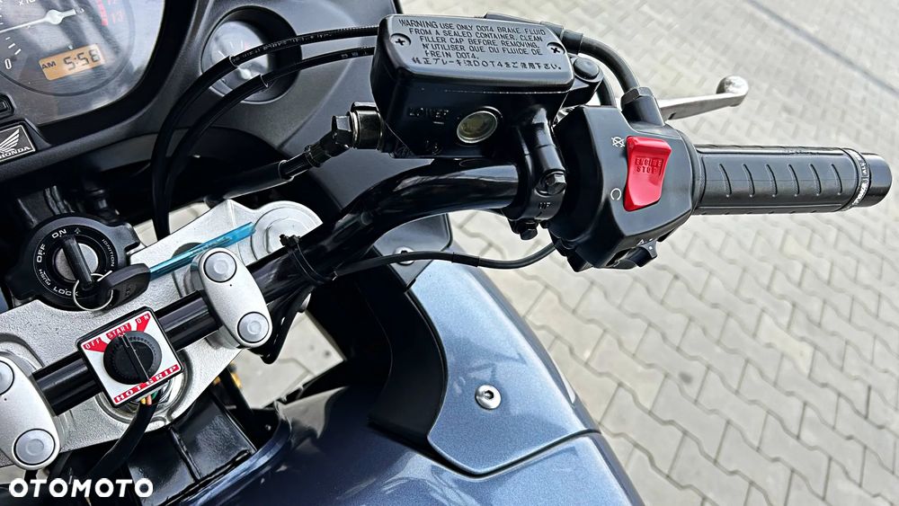 Honda CBF - 13