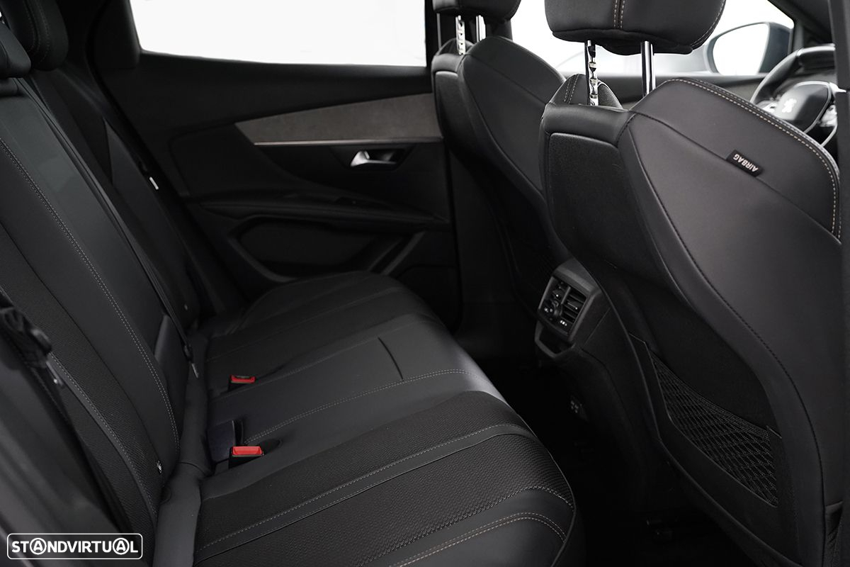 Peugeot 3008 1.6 Hybrid GT e-EAT8 - 24